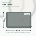 Size guide for Silicone Pet Feeding Mat with Raised Edge showing 47 x 30 cm dimensions